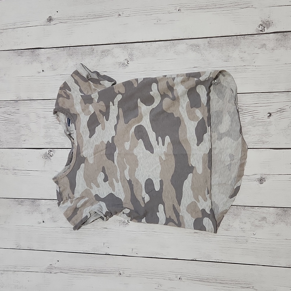 Old Navy 6/7 Camo short sleeve top